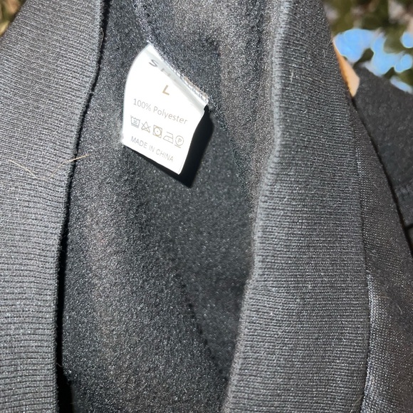 Scene SHEIN Emo Bunny Graphic Hoodie - Picture 3 of 3